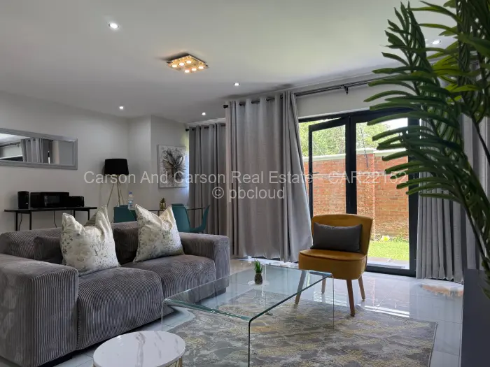 Townhouse/Cluster to Rent in Newlands, Harare