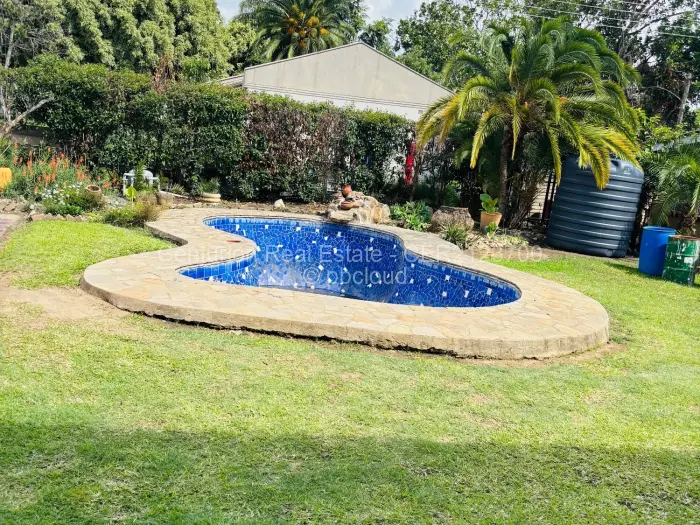 5 Bedroom House to Rent in The Grange, Harare