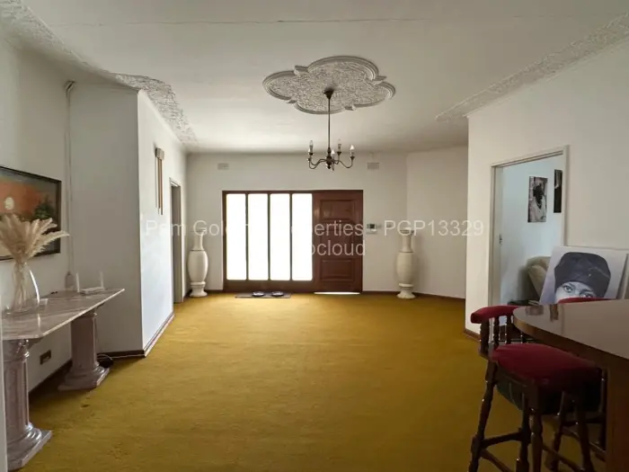 4 Bedroom House for Sale in Hillside Byo, Bulawayo