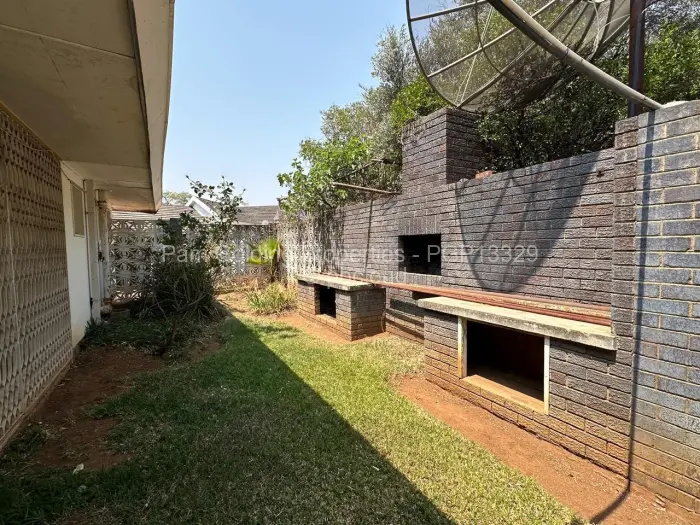 4 Bedroom House for Sale in Hillside Byo, Bulawayo