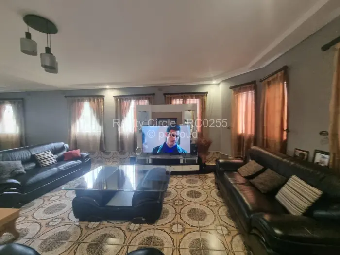 4 Bedroom House to Rent in Monavale, Harare