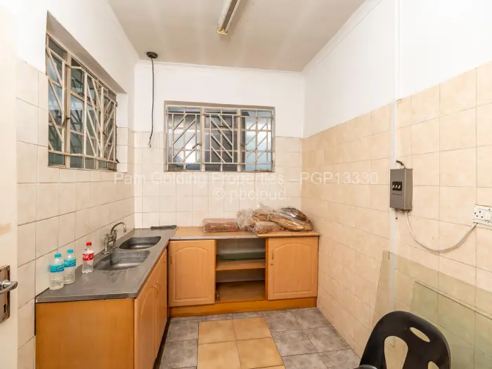 Warehouse/Industrial for Sale in Graniteside, Harare