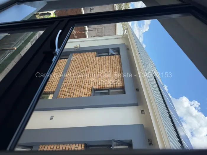 Townhouse/Cluster to Rent in Newlands, Harare