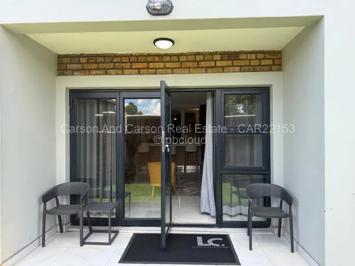 Townhouse/Cluster to Rent in Newlands, Harare