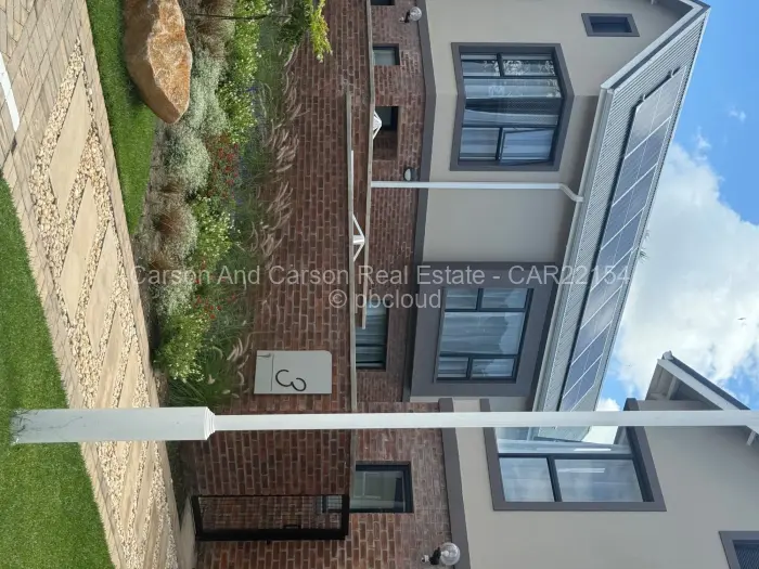 Townhouse/Cluster to Rent in Greendale, Harare