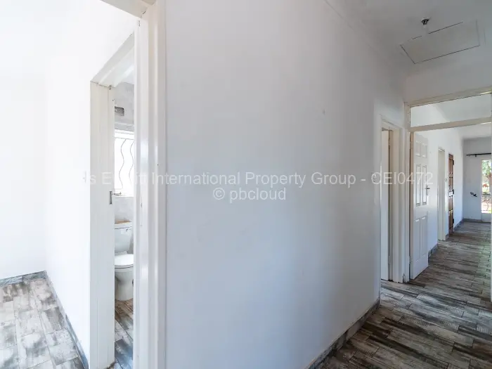 Townhouse/Cluster for Sale in Kamfinsa, Harare