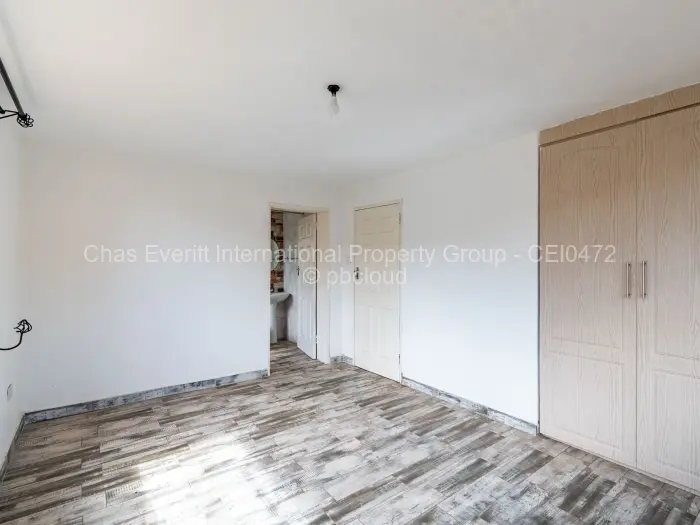 Townhouse/Cluster for Sale in Kamfinsa, Harare