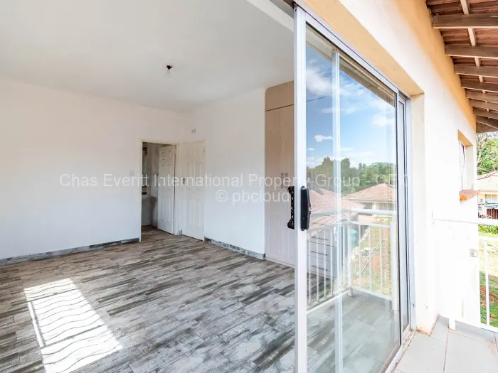 Townhouse/Cluster for Sale in Kamfinsa, Harare