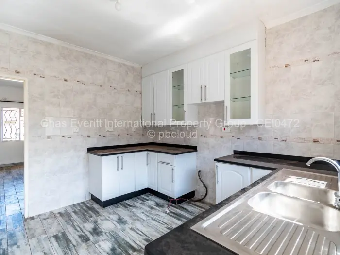 Townhouse/Cluster for Sale in Kamfinsa, Harare