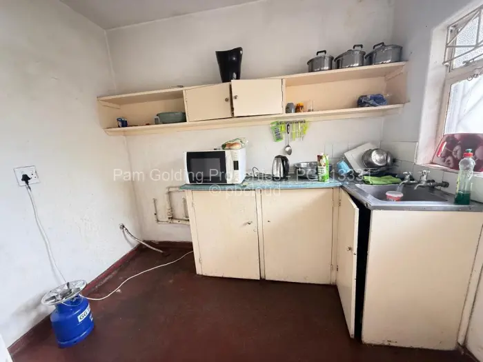 Flat/Apartment for Sale in Bulawayo City Centre, Bulawayo