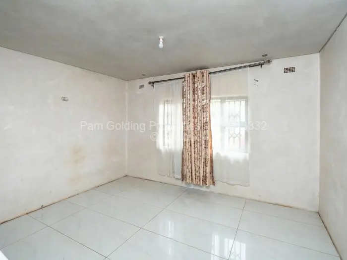 3 Bedroom House for Sale in Warren Park, Harare