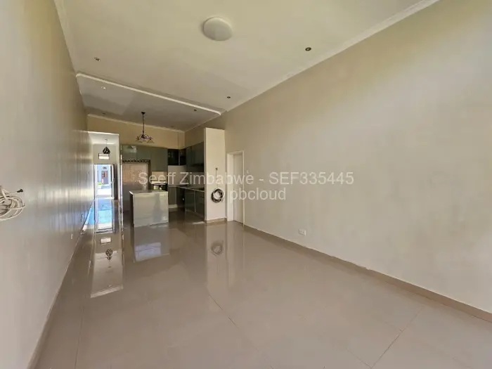 Townhouse/Cluster to Rent in Strathaven, Harare