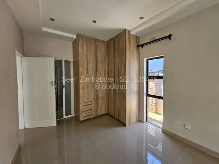 Townhouse/Cluster to Rent in Strathaven, Harare