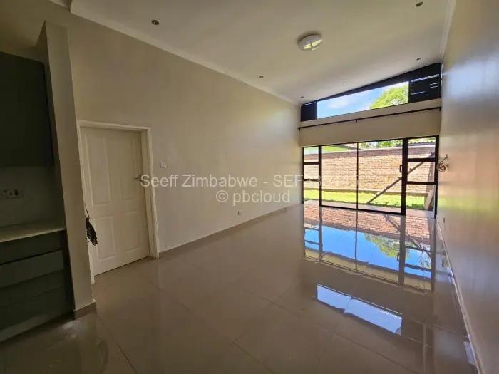 Townhouse/Cluster to Rent in Strathaven, Harare
