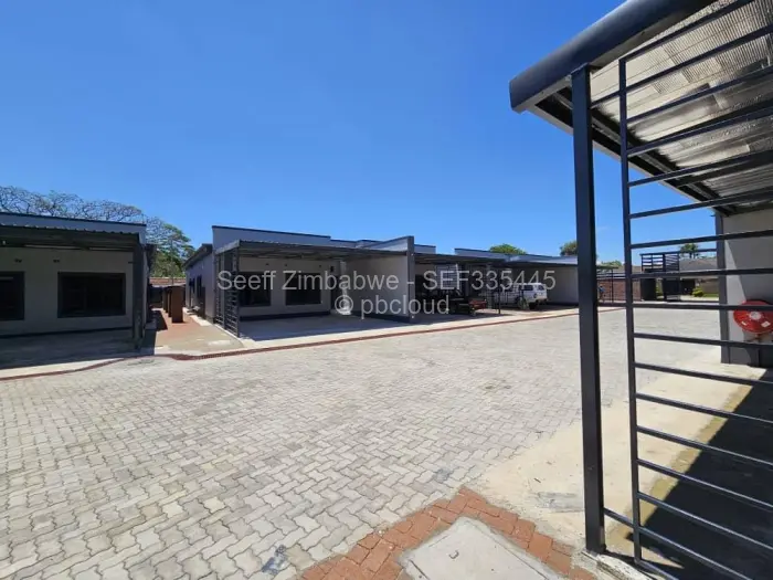 Townhouse/Cluster to Rent in Strathaven, Harare