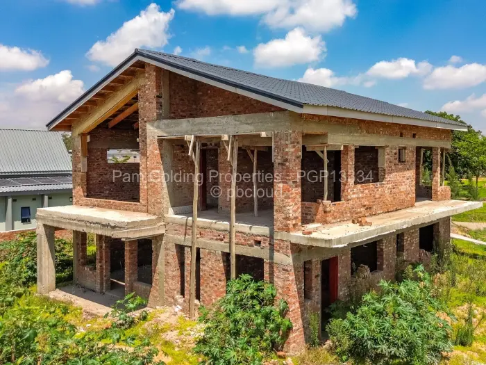 Townhouse/Cluster for Sale in Arlington, Harare