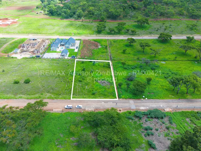 Residential Stand for Sale in Borrowdale Brooke, Harare