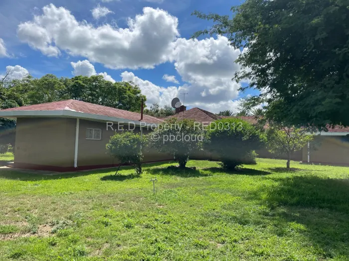 3 Bedroom House for Sale in Hillside Byo, Bulawayo