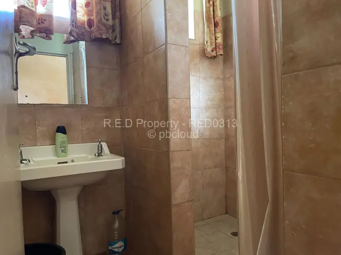 3 Bedroom House for Sale in Hillside Byo, Bulawayo