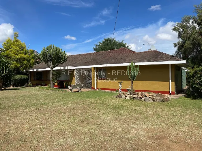 3 Bedroom House for Sale in Hillside Byo, Bulawayo
