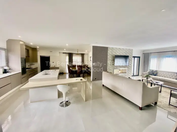 Townhouse/Cluster to Rent in Mount Pleasant