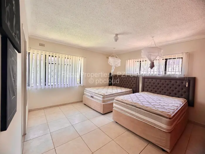 4 Bedroom House for Sale in Zimre Park, Harare