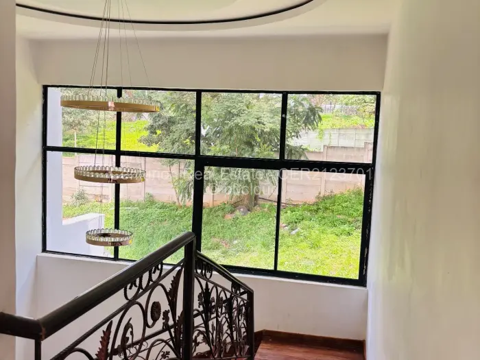 Townhouse/Cluster for Sale in Borrowdale, Harare