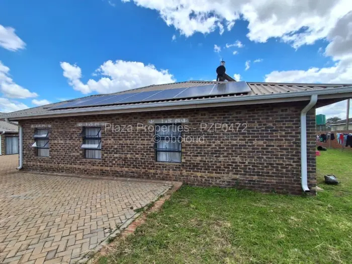 Townhouse/Cluster for Sale in Haig Park, Harare