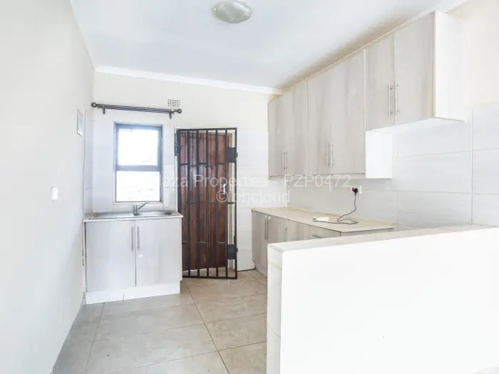 Townhouse/Cluster for Sale in Mabelreign, Harare