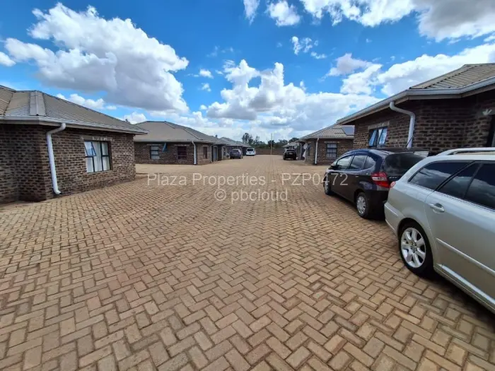 Townhouse/Cluster for Sale in Haig Park, Harare