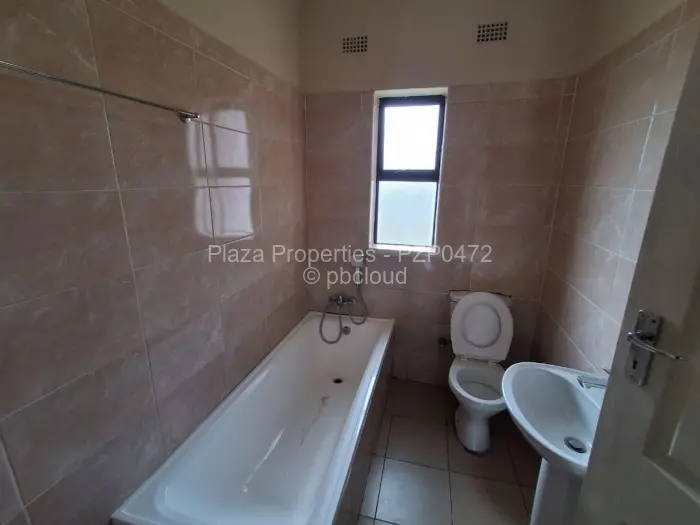 Townhouse/Cluster for Sale in Haig Park, Harare