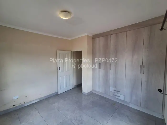 Townhouse/Cluster for Sale in Haig Park, Harare