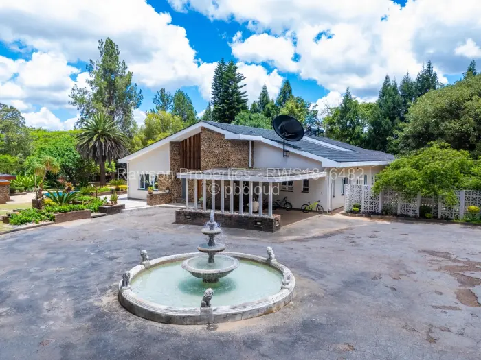 4 Bedroom House for Sale in Glen Lorne, Harare