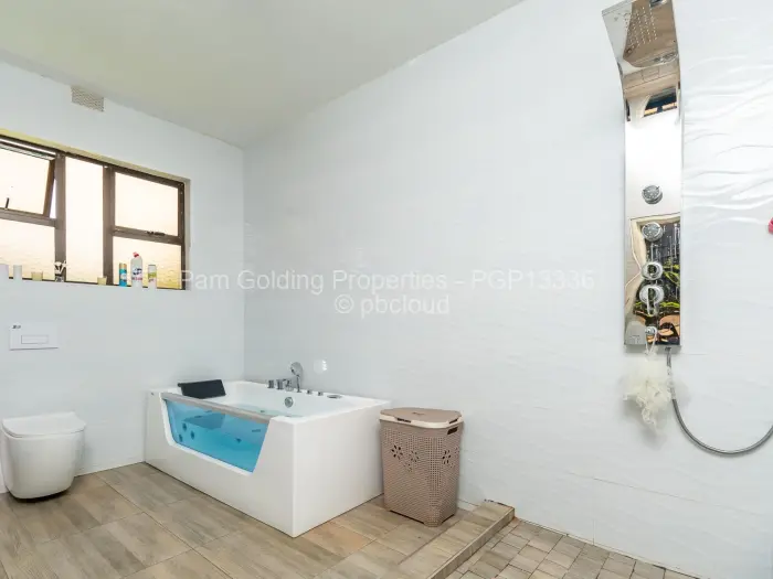 Townhouse/Cluster for Sale in Quinnington, Harare