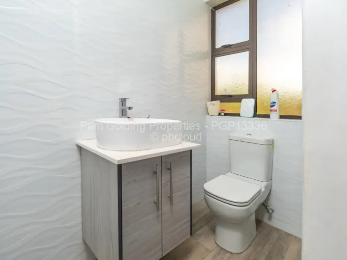 Townhouse/Cluster for Sale in Quinnington, Harare