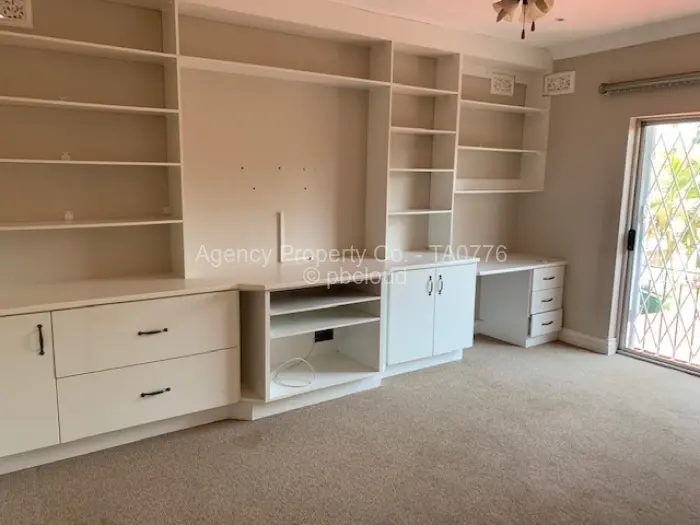 Townhouse/Cluster to Rent in Highlands