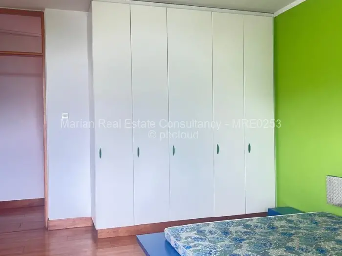 5 Bedroom House for Sale in Burnside, Bulawayo