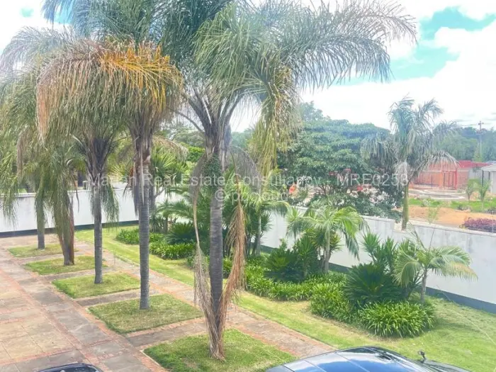 5 Bedroom House for Sale in Burnside, Bulawayo