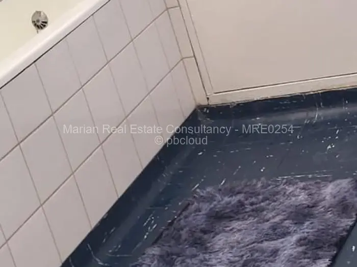 Flat/Apartment to Rent in Ascot, Bulawayo