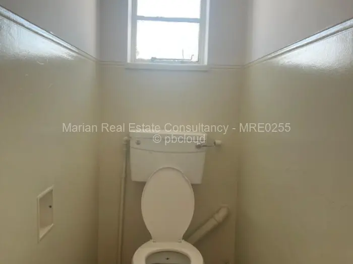 Flat/Apartment to Rent in Bulawayo City Centre, Bulawayo