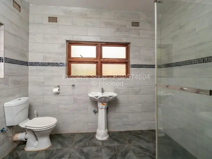 7 Bedroom House for Sale in The Grange, Harare