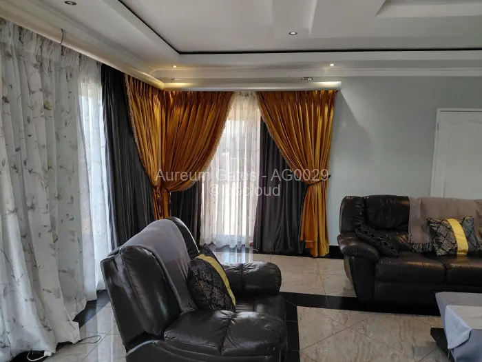 5 Bedroom House to Rent in Mount Pleasant, Harare