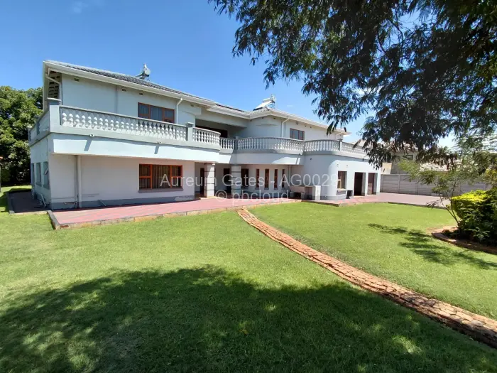 5 Bedroom House to Rent in Mount Pleasant, Harare