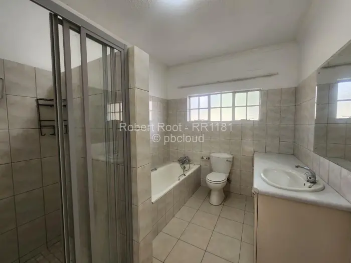 Townhouse/Cluster to Rent in Highlands