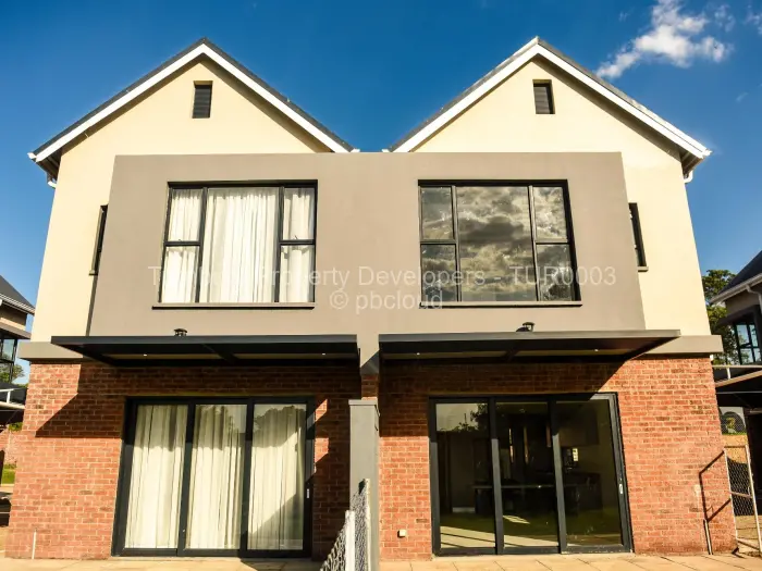 Townhouse/Cluster to Rent in Highlands