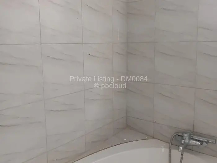 6 Bedroom House to Rent in Borrowdale, Harare