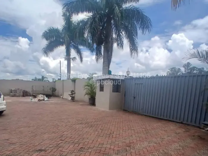 7 Bedroom House to Rent in Mount Pleasant, Harare