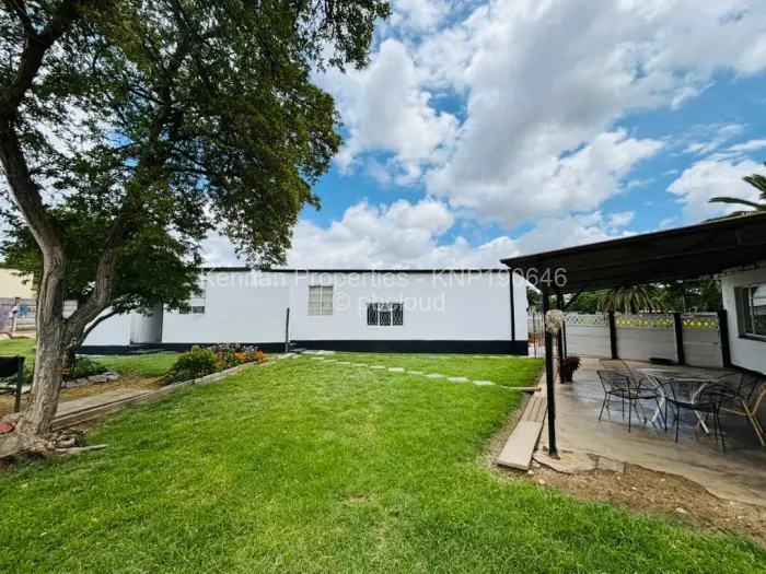 4 Bedroom House for Sale in Woodlands, Bulawayo