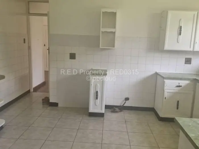 Other Commercial to Rent in Kumalo, Bulawayo