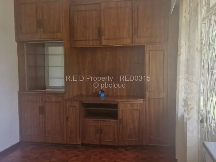 Other Commercial to Rent in Kumalo, Bulawayo